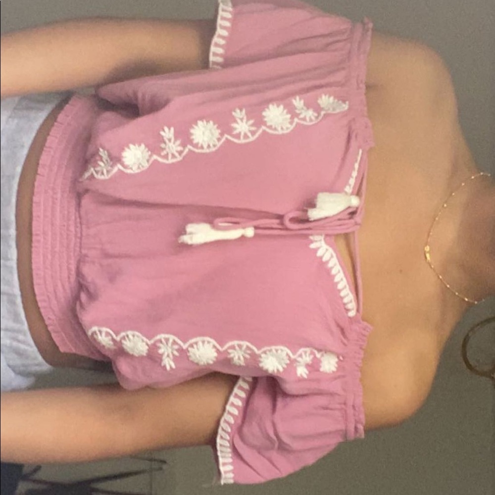 Off the shoulder, pink top